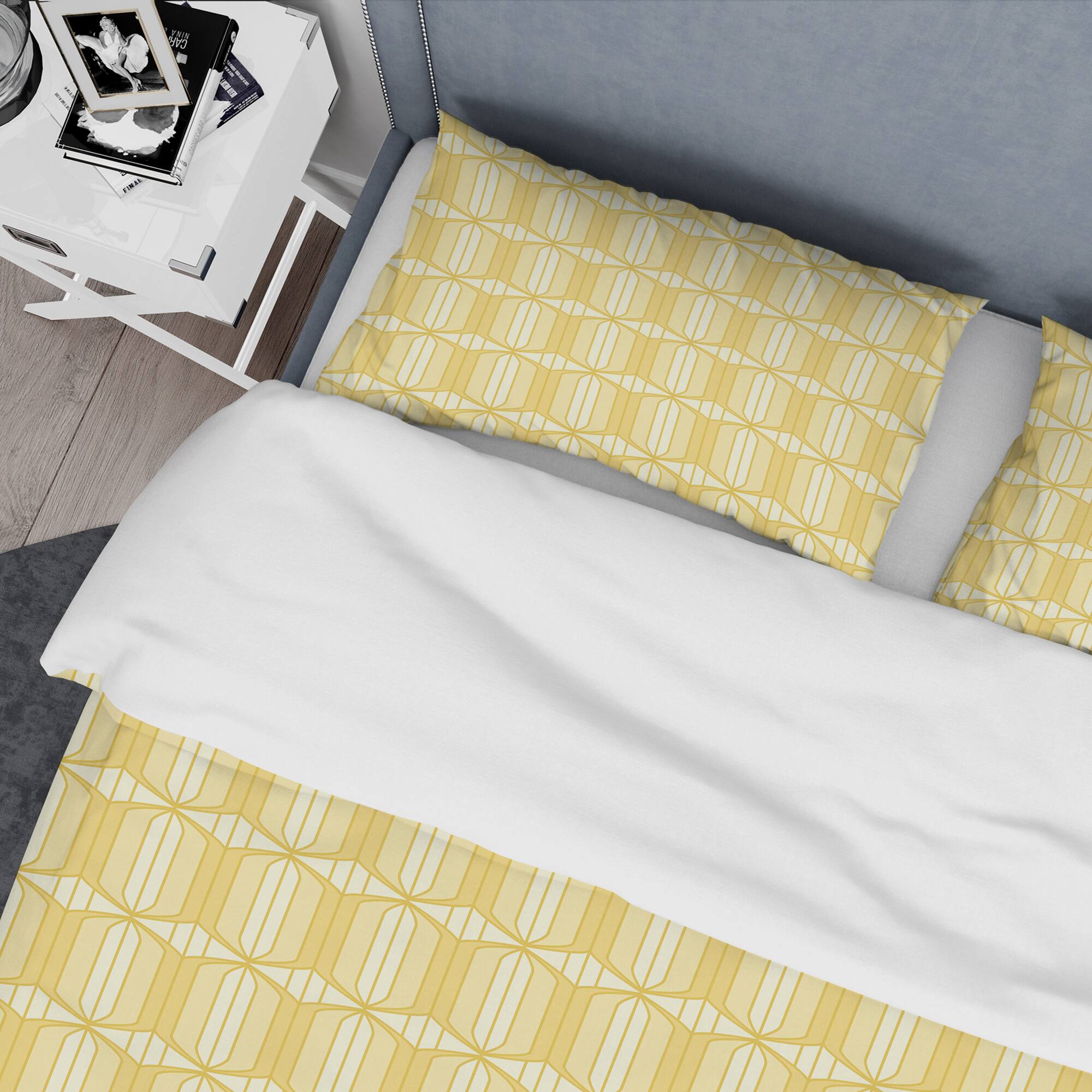Designart 'Retro Ornamental Design III' Mid-Century Duvet Cover Set